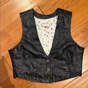 Pilcro Anthropologie Black Faux Leather Button Front Vest Cropped fit size small